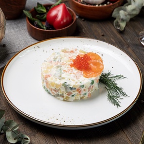 Оливье с семгой и красной икрой