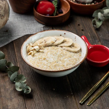 Овсяная каша с бананом