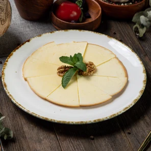 Сыр Сулугуни копченый