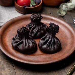 Хинкали шоколадные с вишней (3 шт.)